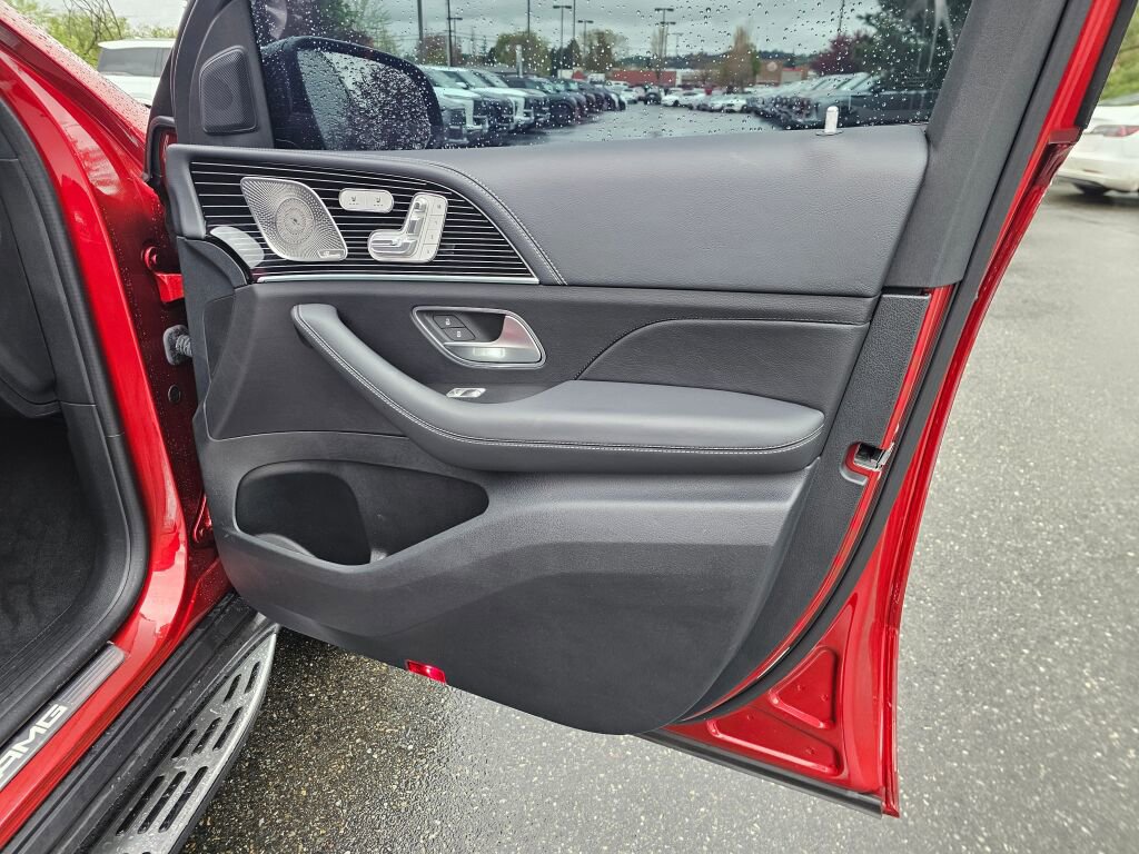 Used 2024 Mercedes-Benz GLE 53 AMG 4MATIC Coupe image 11