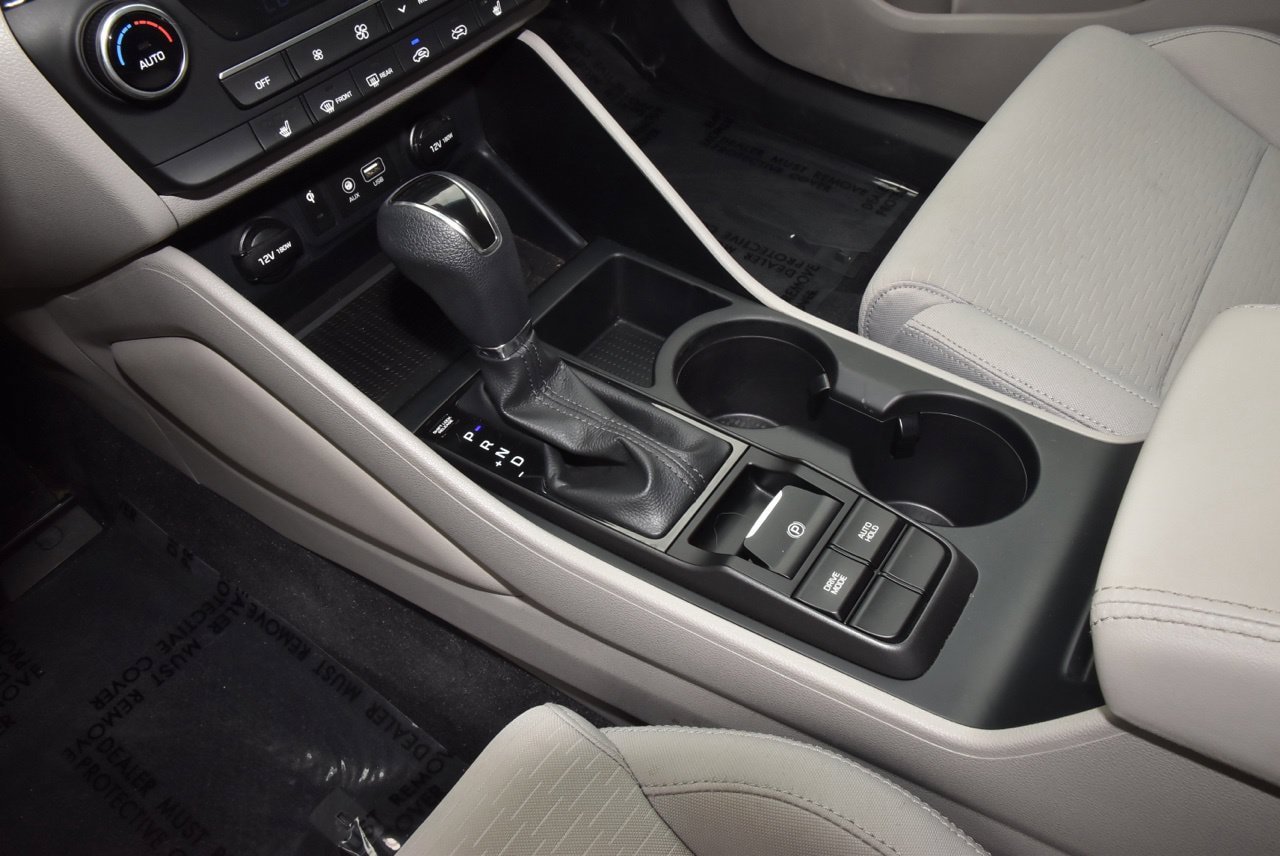 Used 2019 Hyundai Tucson Sport FWD image 30