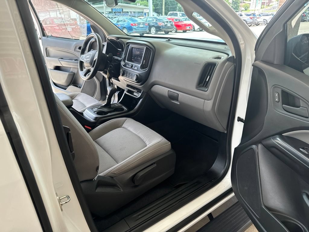 Used 2020 GMC Canyon W/T w/ Convenience Package RWD image 16