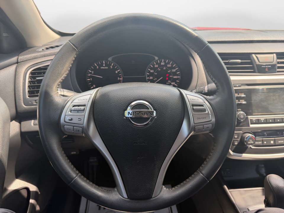 Used 2017 Nissan Altima 2.5 SV FWD image 10