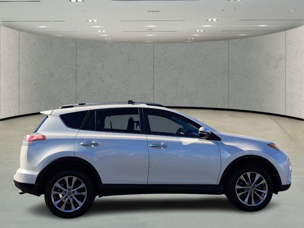 Used 2017 Toyota RAV4 Limited image 4