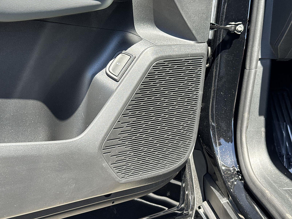 New 2027 GMC Terrain AT4 w/ Technology Package II AWD/4WD image 19