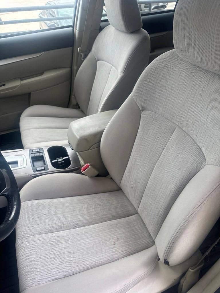 Used 2013 Subaru Outback 2.5i Premium AWD/4WD image 15