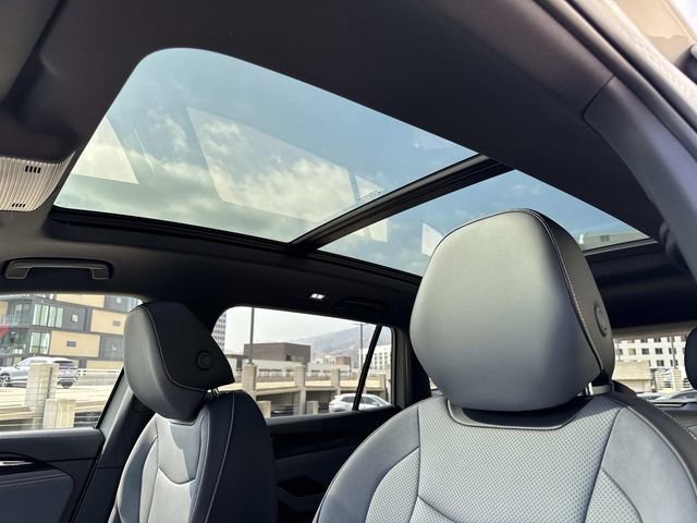 New 2026 Volkswagen Tiguan SE R-Line FWD image 14