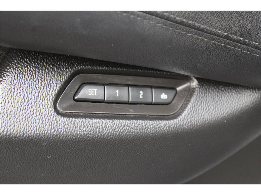 Used 2016 Cadillac Escalade ESV Luxury image 15