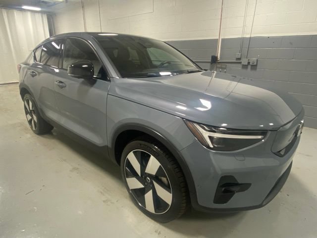 Used 2023 Volvo C40 P8 Recharge Ultimate AWD/4WD image 4