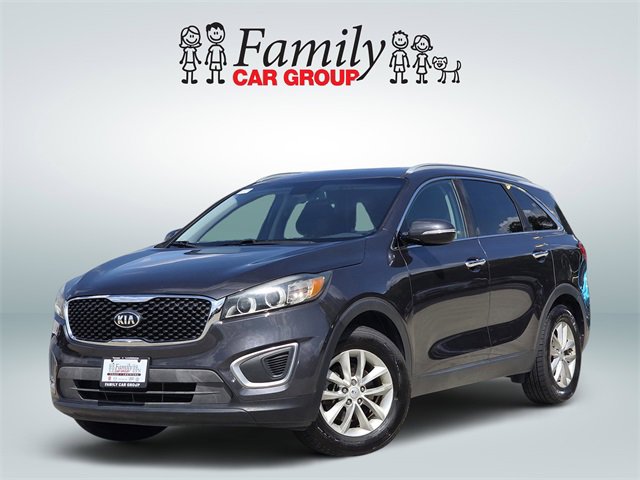 Used 2016 Kia Sorento LX w/ LX Convenience Package