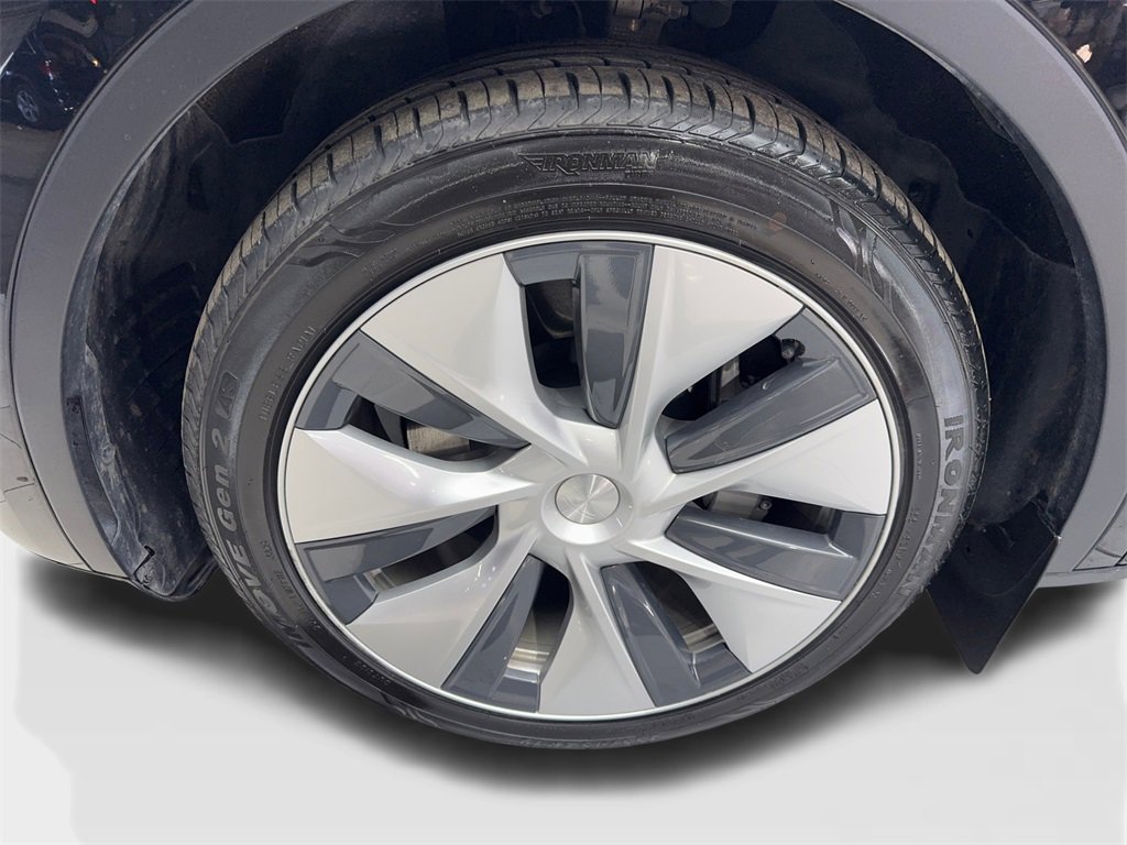 Used 2021 Tesla Model Y Long Range image 84