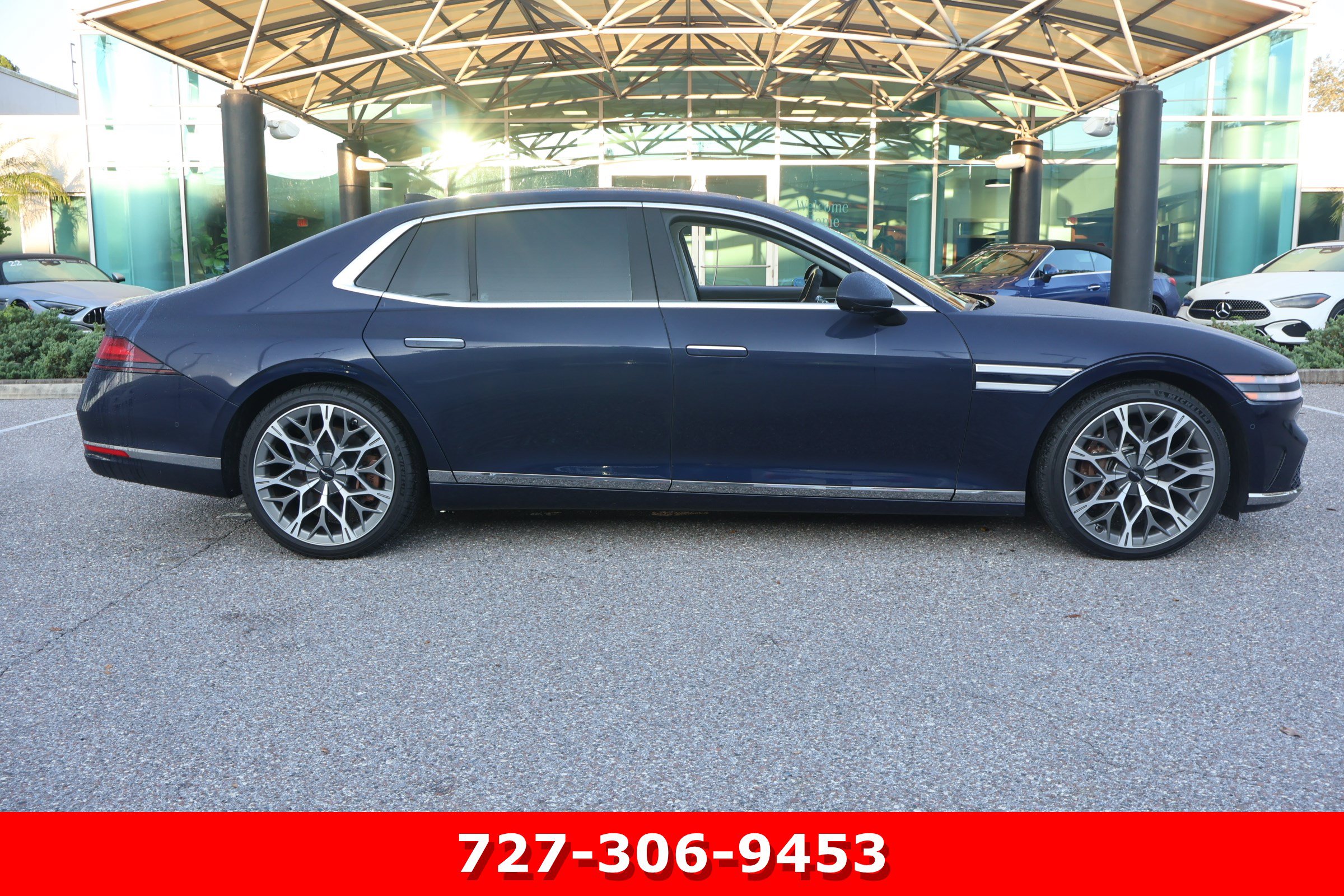 Used 2025 Genesis G90 3.5T AWD/4WD image 11