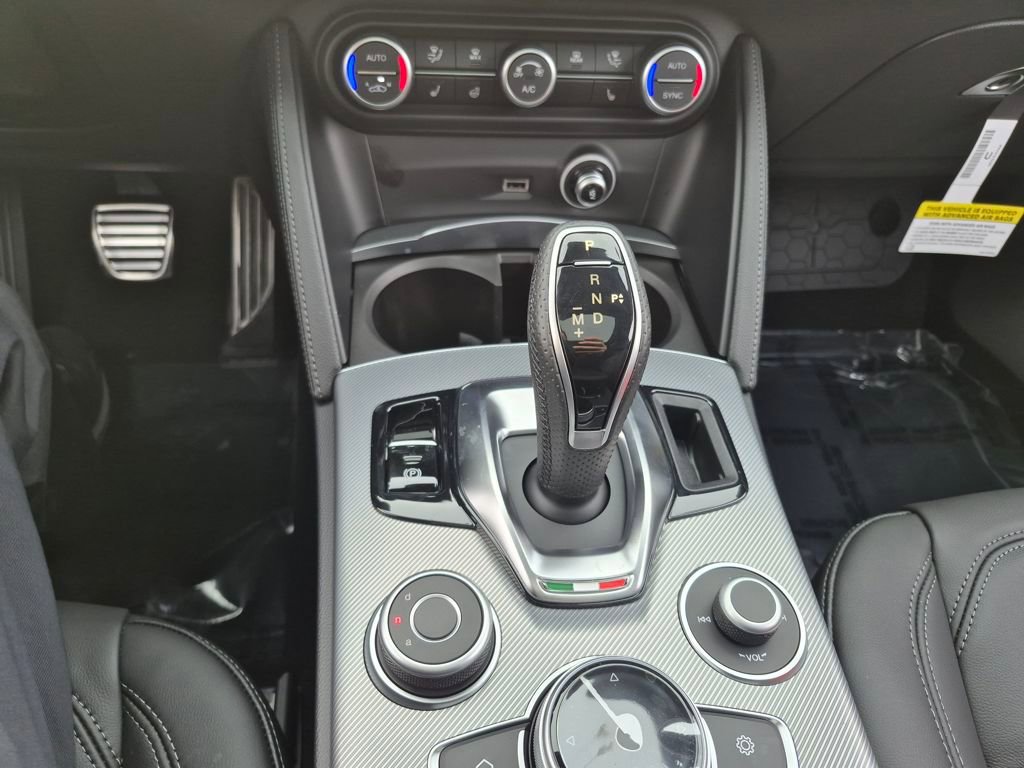 New 2025 Alfa Romeo Stelvio Sprint w/ Veloce Package image 14