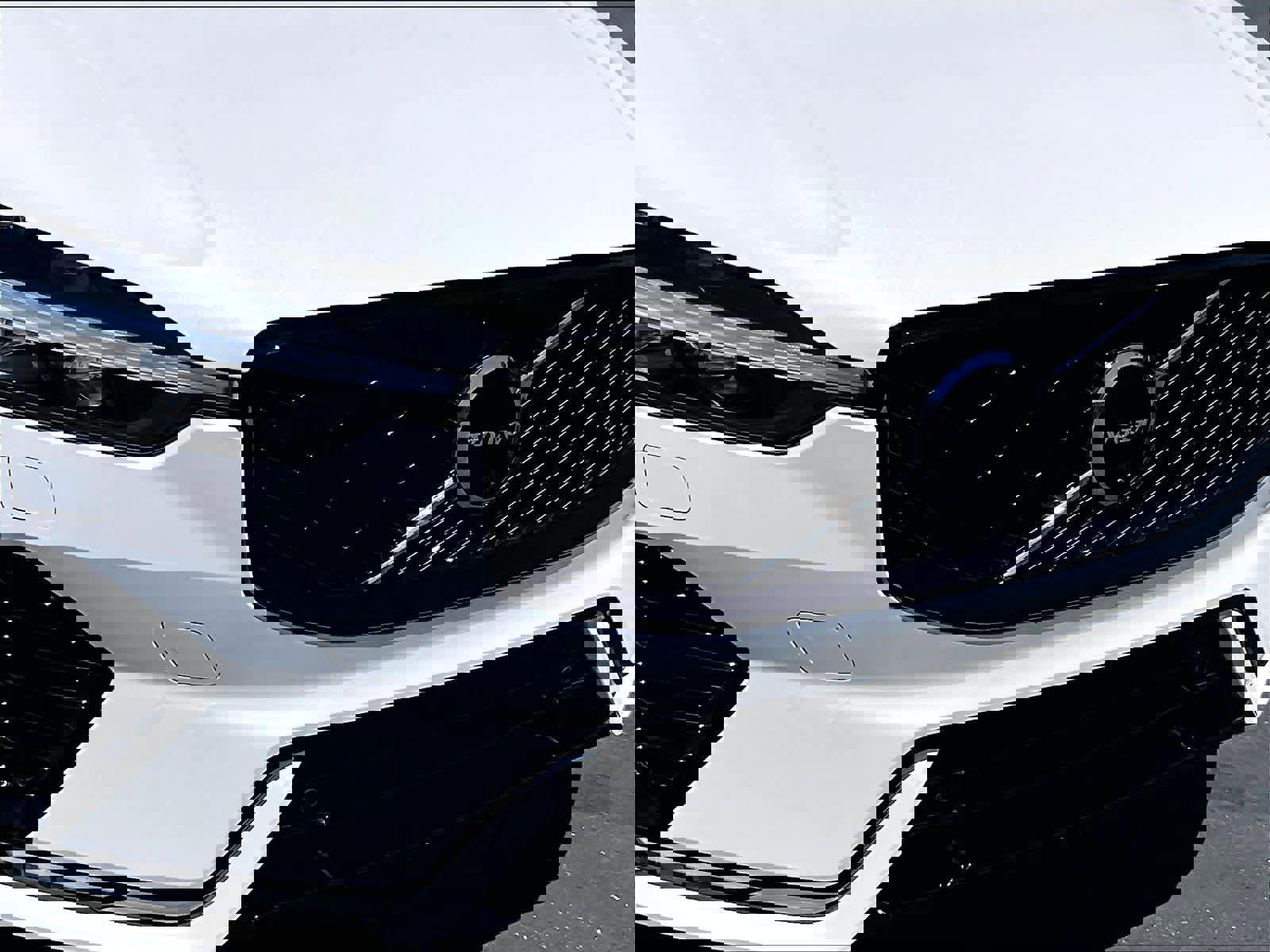 Used 2026 Volvo XC60 B5 Ultra w/ Protection Package Premier AWD/4WD image 32