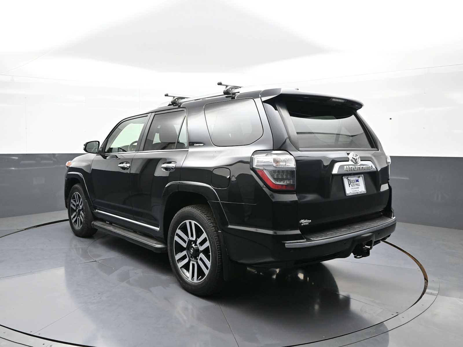 Certified 2019 Toyota 4Runner Limited AWD/4WD image 7