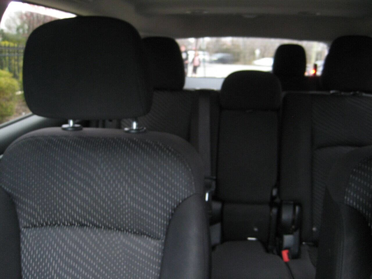 Used 2015 Dodge Journey SXT w/ Flexible Seating Group image 23