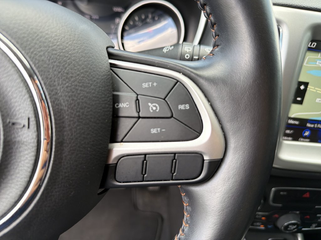 Used 2020 Jeep Compass Latitude w/ Popular Equipment Group FWD image 30