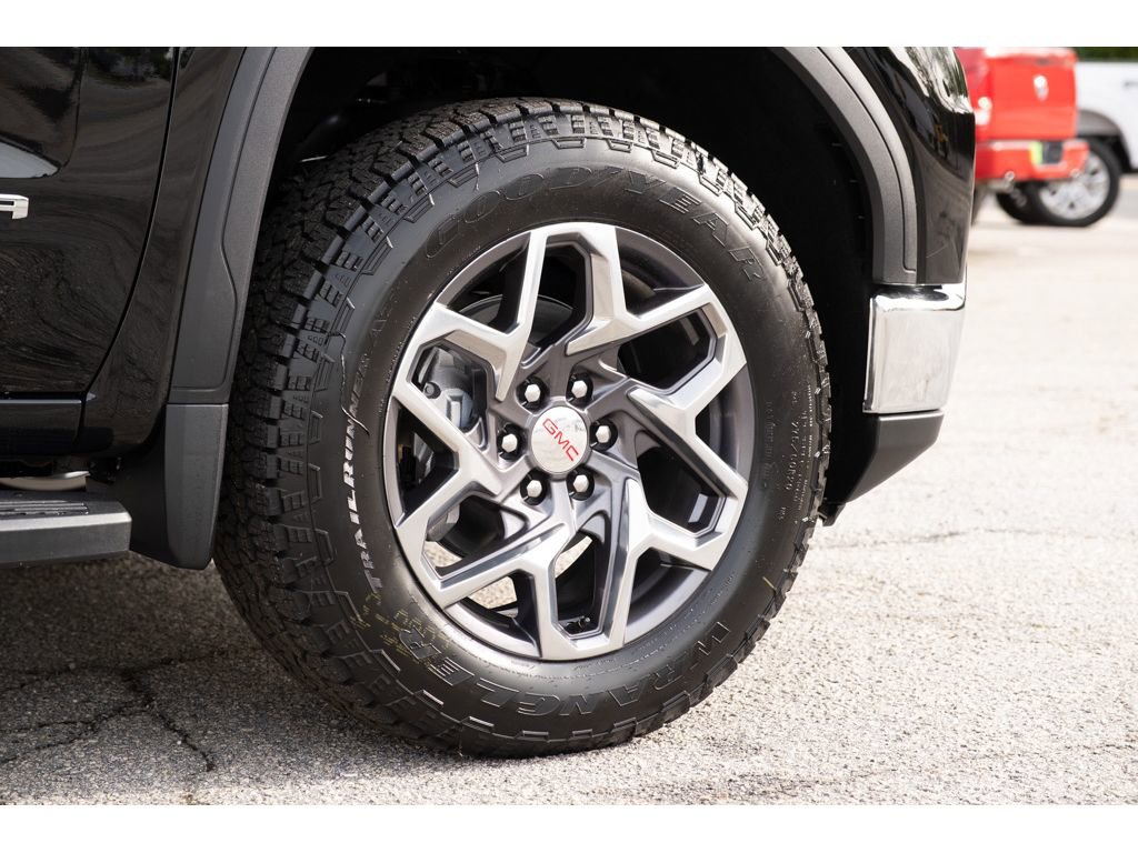 New 2026 GMC Sierra 1500 SLT w/ SLT Premium Plus Package image 10