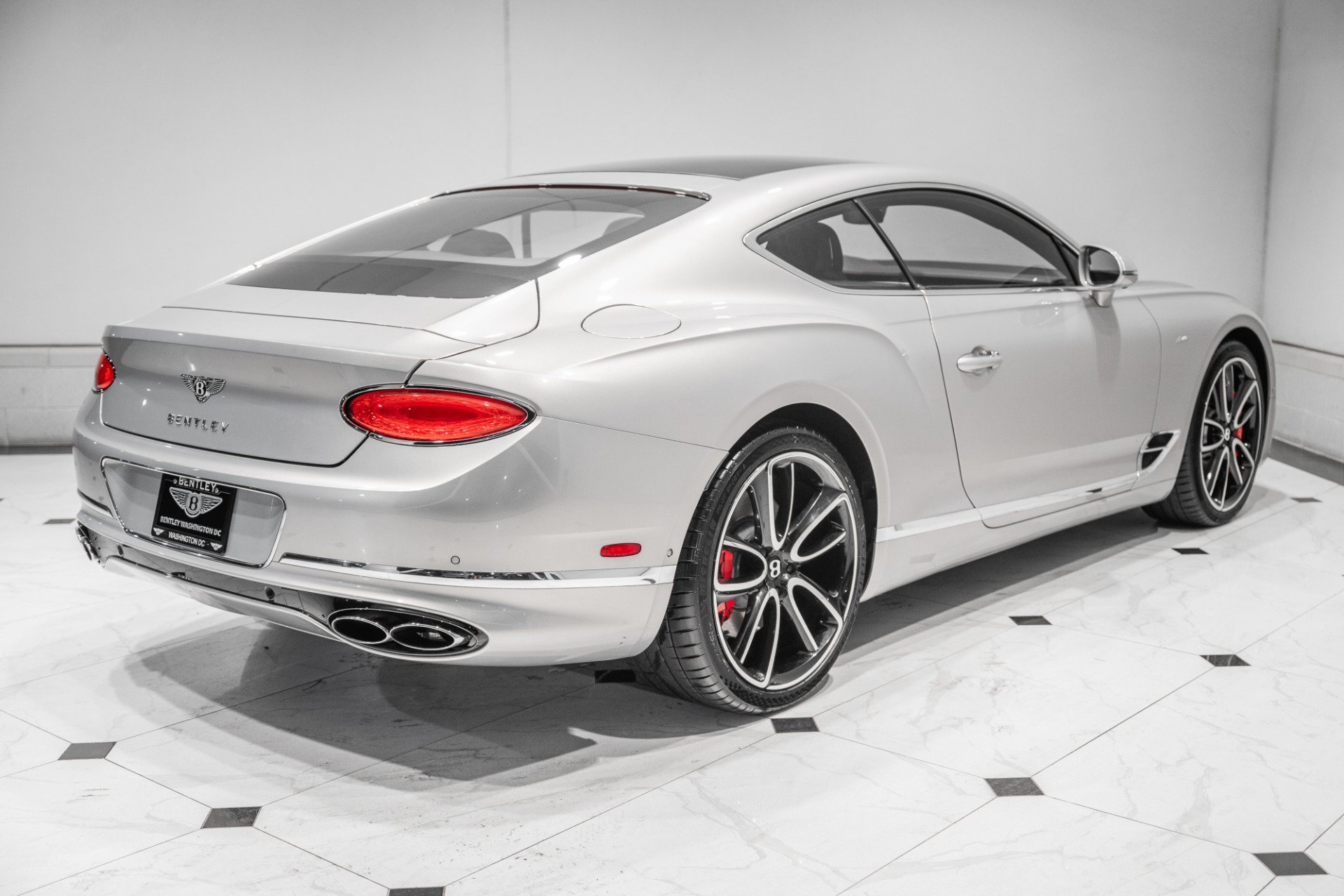 Used 2023 Bentley Continental GT Azure AWD/4WD image 11