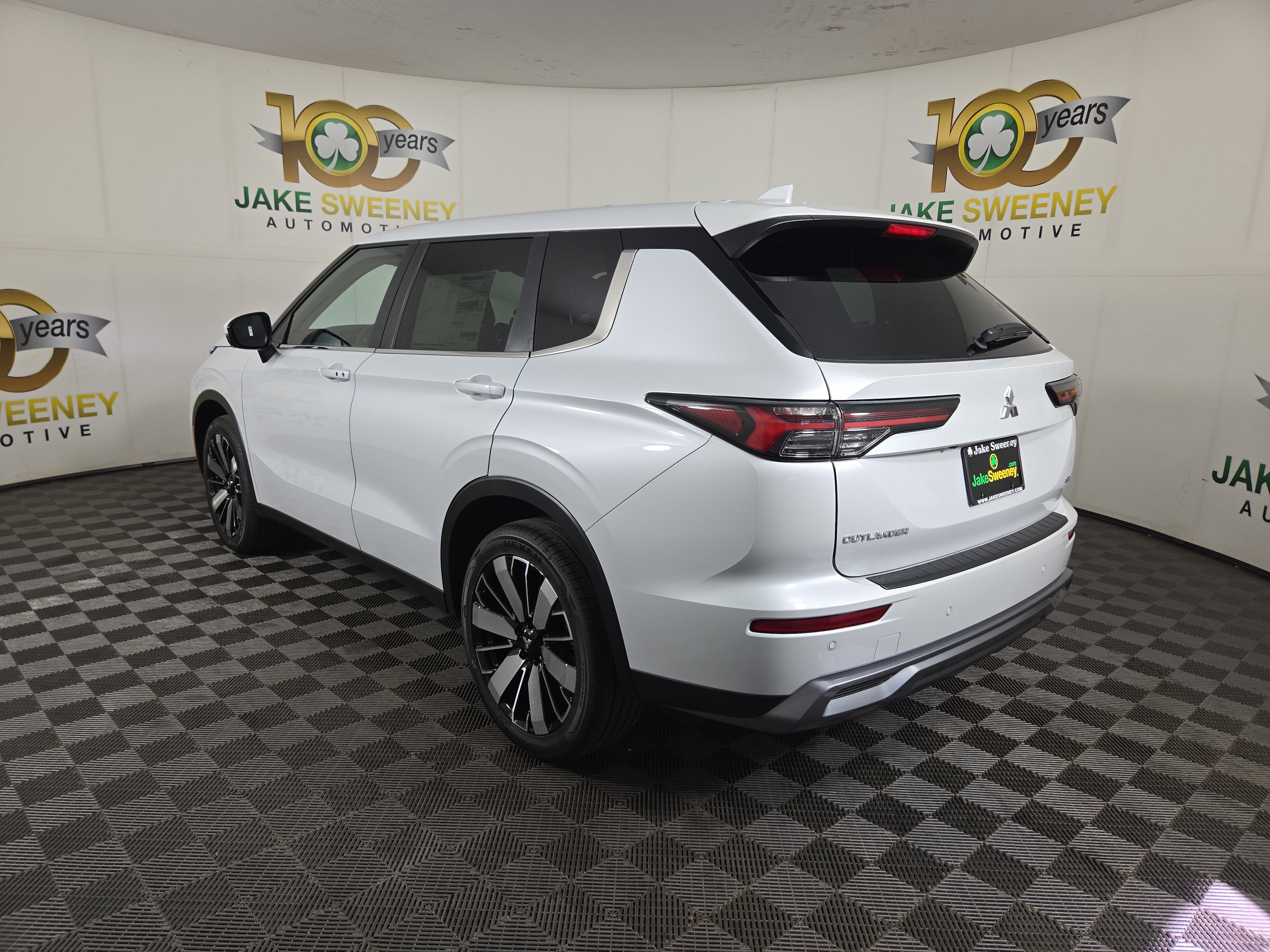 New 2026 Mitsubishi Outlander SE AWD/4WD image 5