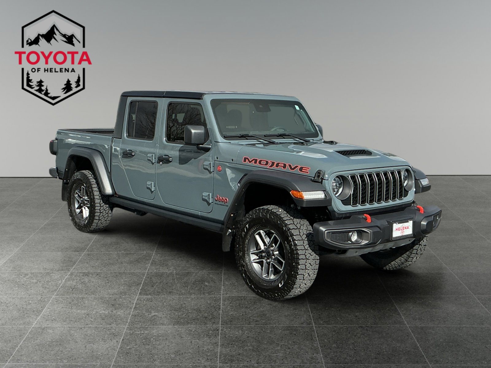 Used 2025 Jeep Gladiator Mojave w/ Convenience Group image 7