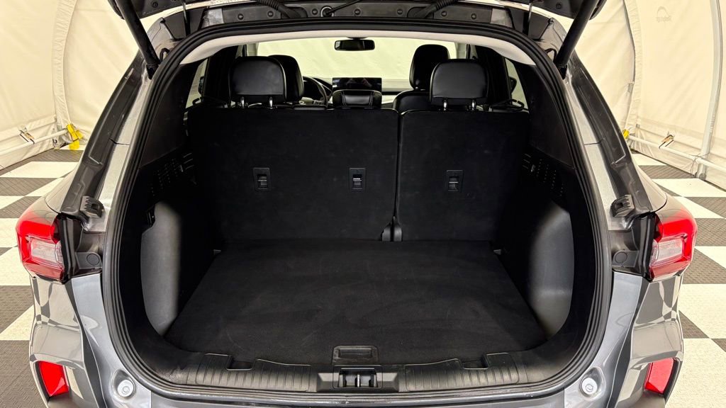 Used 2024 Ford Escape Platinum AWD/4WD image 4