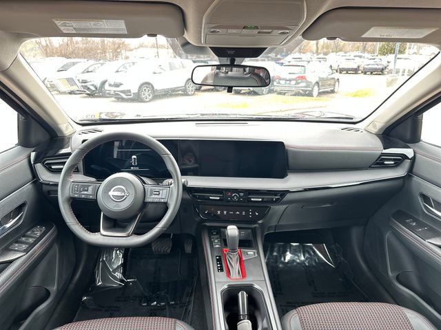 New 2026 Nissan Kicks SR w/ Cold Weather Package image 6