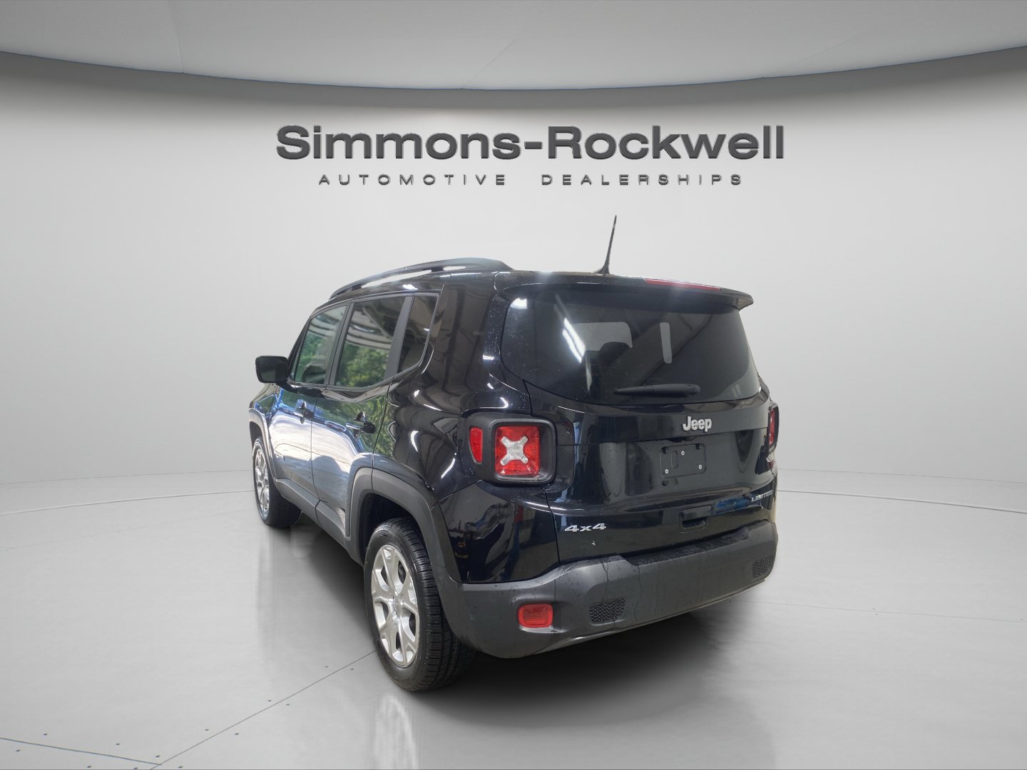 Used 2023 Jeep Renegade Limited w/ Sun/Sound Group AWD/4WD image 3