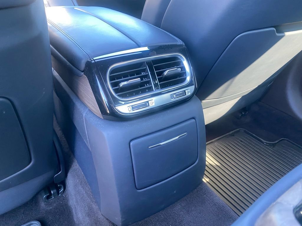 Used 2021 Genesis G90 3.3T Premium image 23