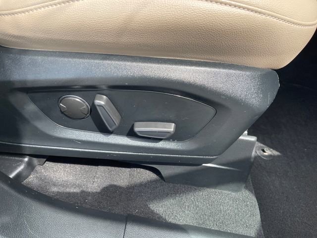 Used 2020 Ford Explorer XLT w/ Equipment Group 202A image 39