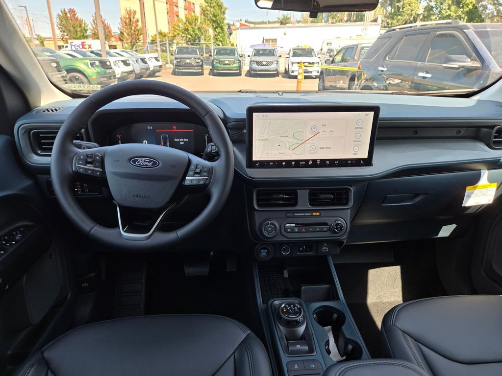 Used 2025 Ford Maverick Lariat w/ Black Appearance Package image 10