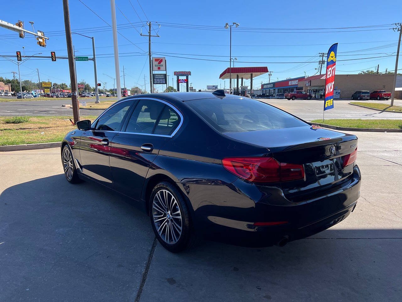 Used 2018 BMW 530i RWD image 5