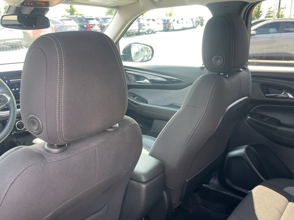Used 2024 Chevrolet TrailBlazer LT w/ Convenience Package FWD image 23