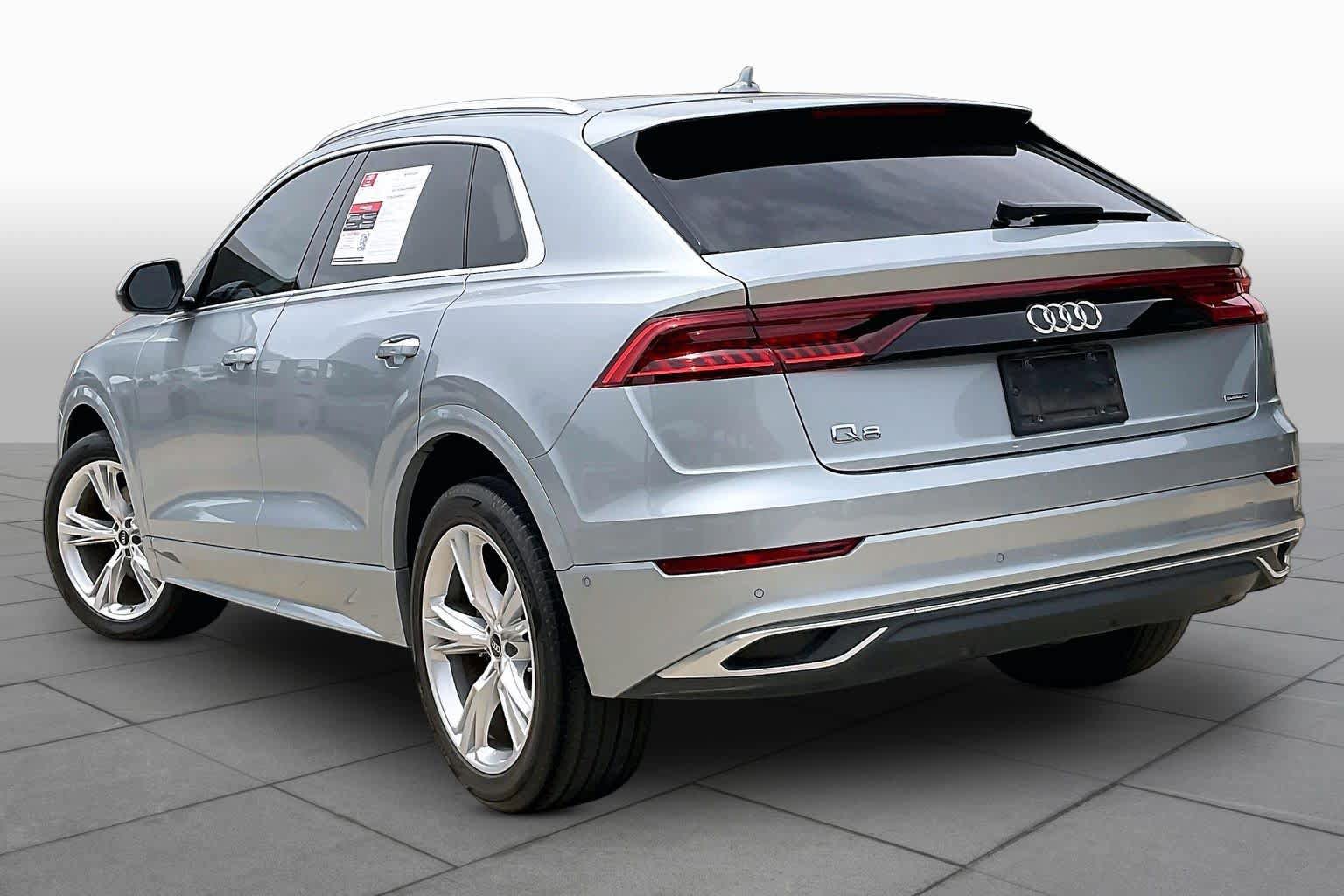 Used 2023 Audi Q8 Premium w/ Convenience Package AWD/4WD image 12