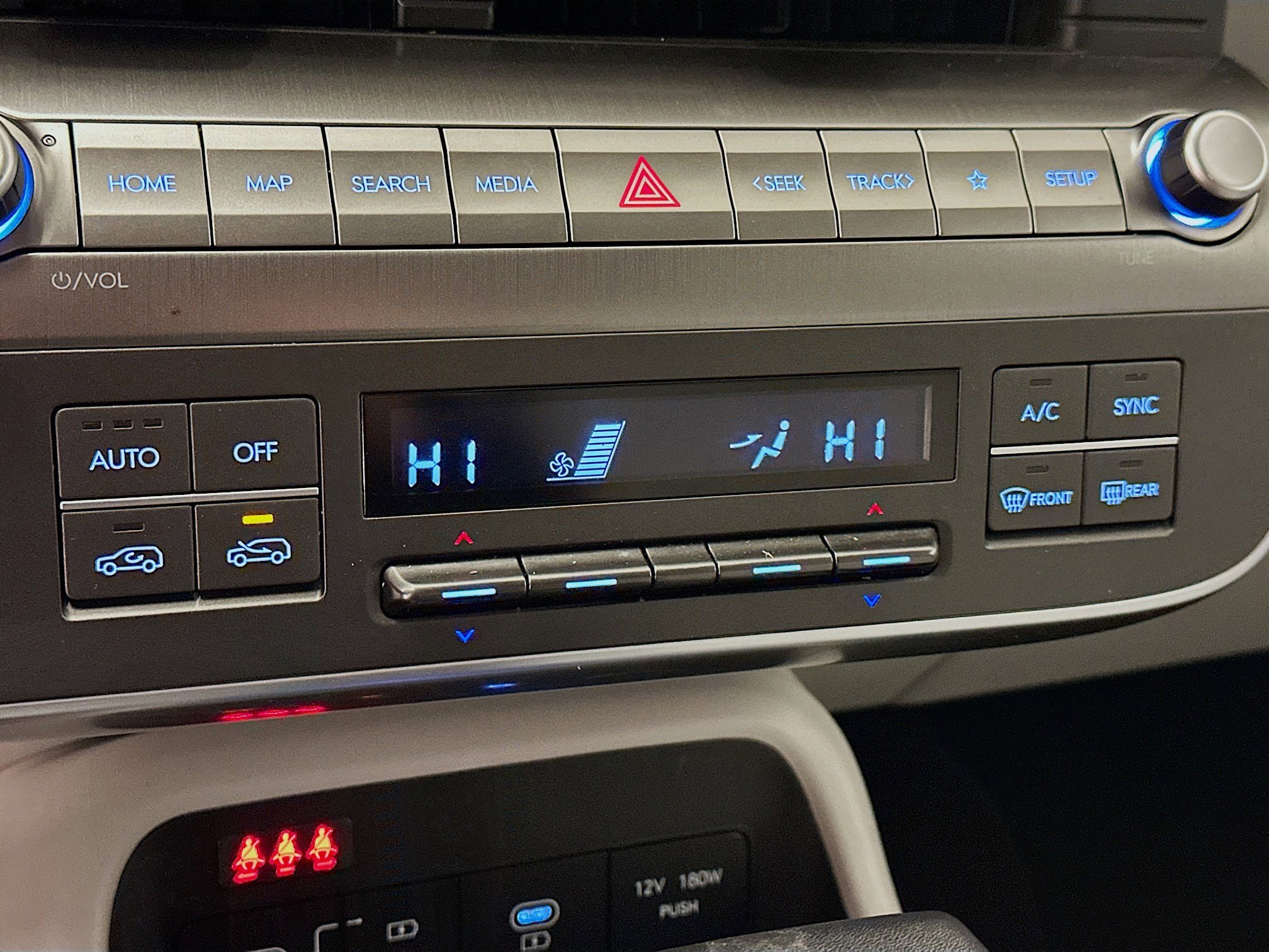 Used 2025 Hyundai Kona SEL image 23