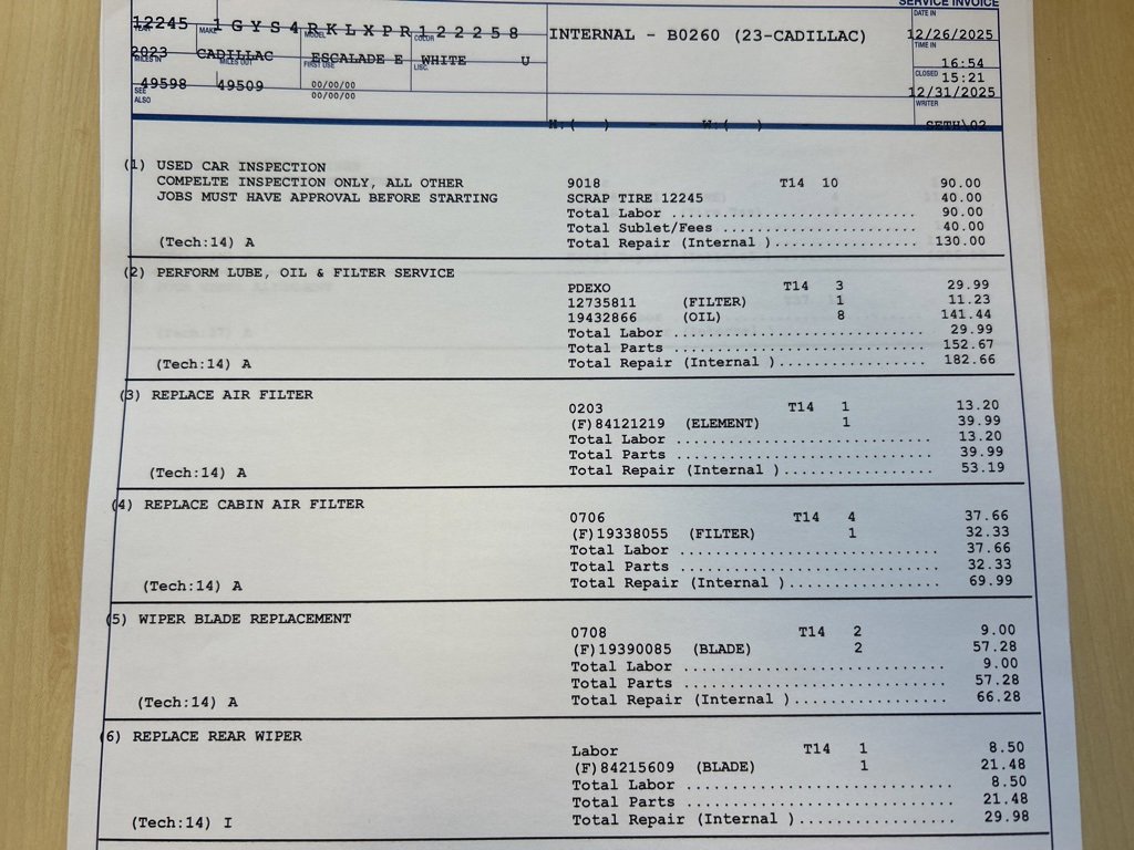 Used 2023 Cadillac Escalade ESV Sport Platinum image 28