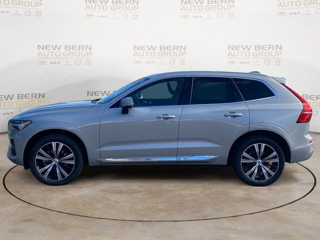Certified 2023 Volvo XC60 B5 Plus w/ Climate Package image 2