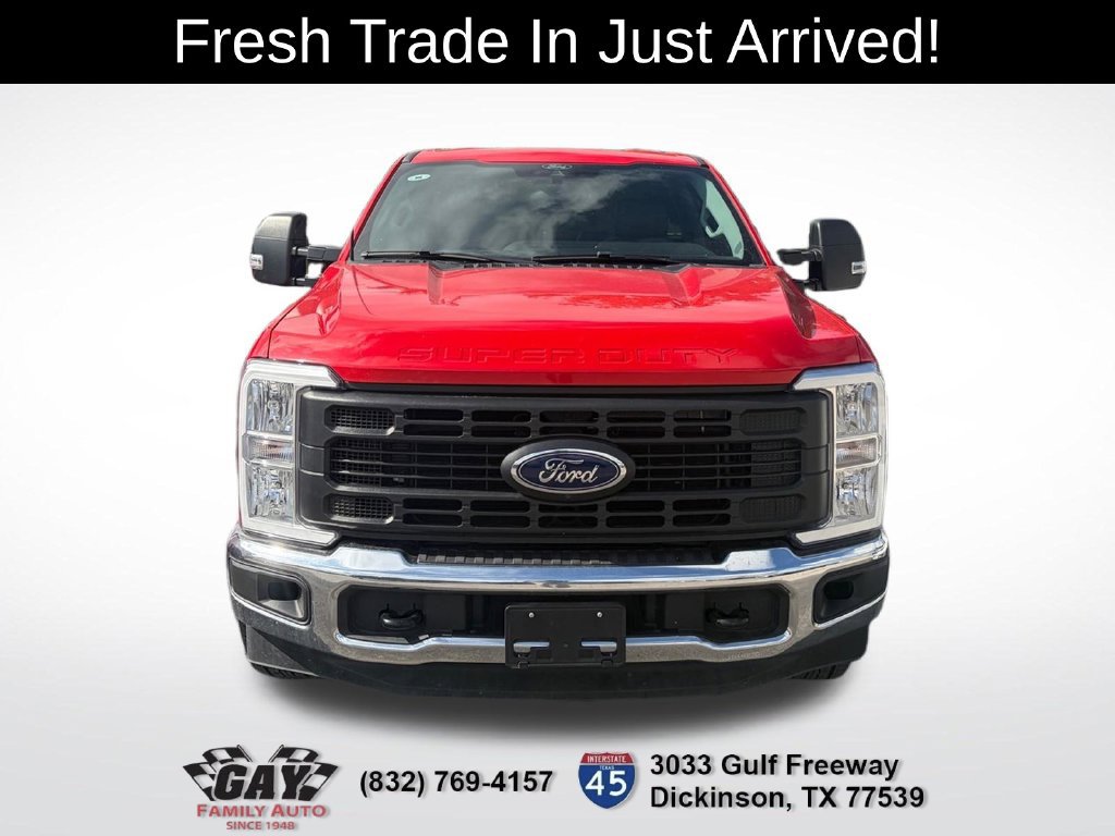 Used 2025 Ford F350 XL w/ 360-Degree Camera Package RWD image 2
