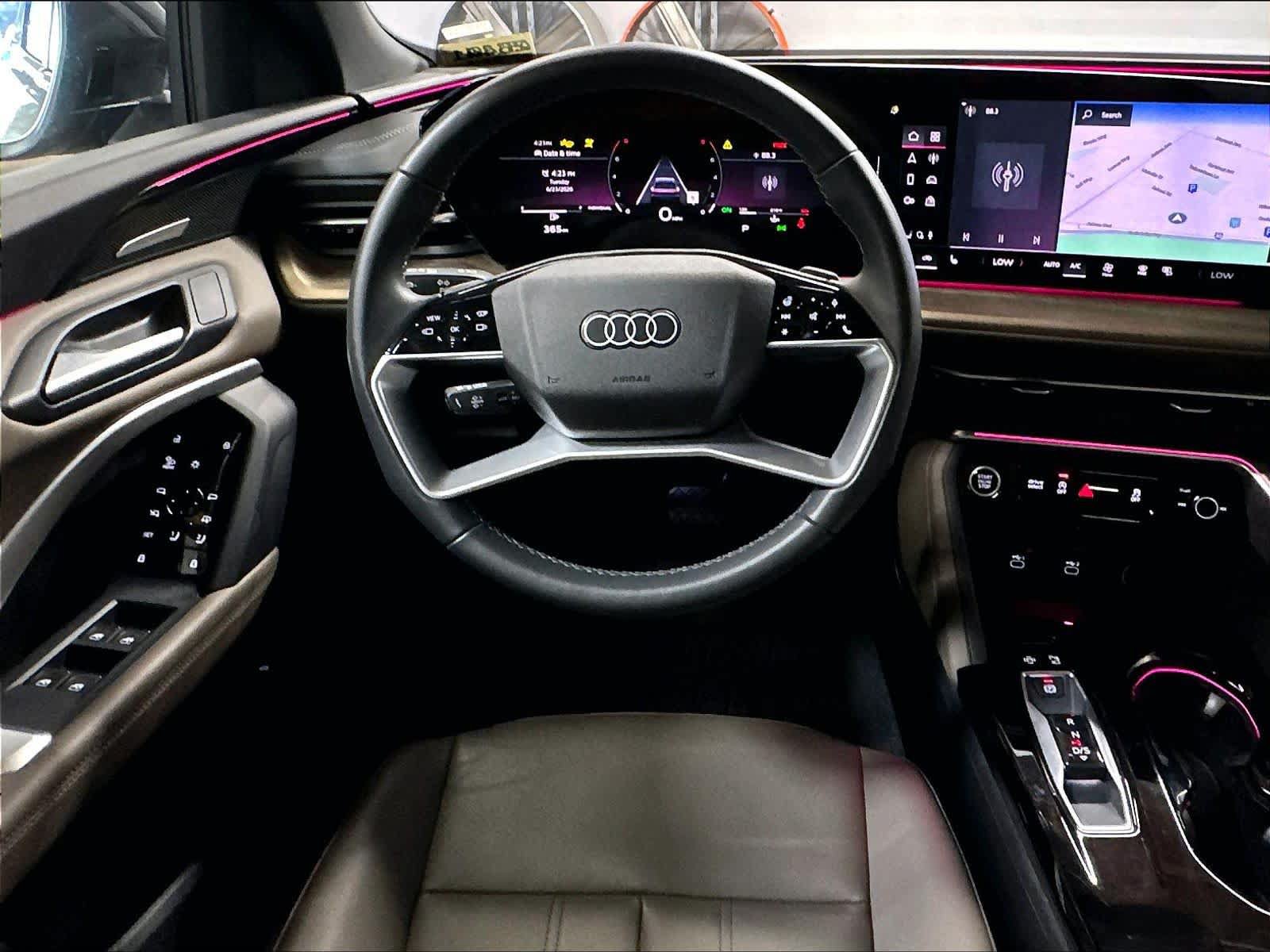 Certified 2025 Audi Q5 Premium w/ Premium Plus AWD/4WD image 8