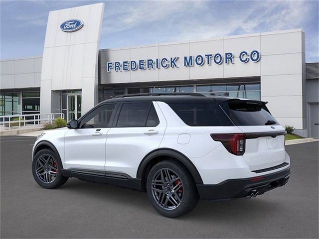 New 2026 Ford Explorer ST w/ Sun And Sound Package image 4