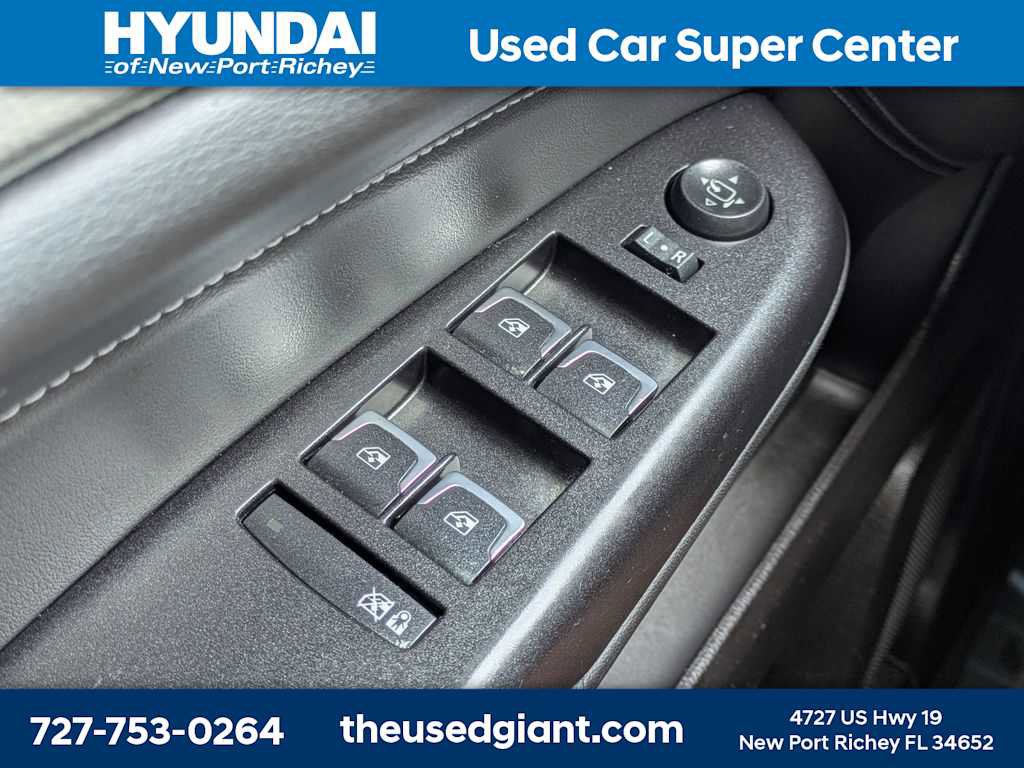 Used 2016 Cadillac SRX Luxury w/ Driver Awareness Package AWD/4WD image 35