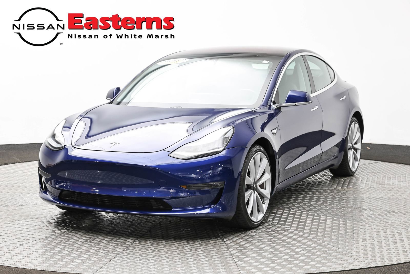 Used 2018 Tesla Model 3 Long Range image 1