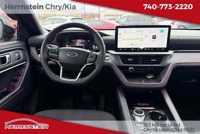Used 2025 Ford Explorer ST-Line w/ Premium Package image 6