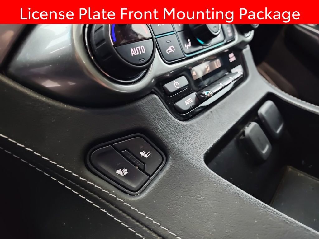 Used 2019 Chevrolet Suburban LT w/ Luxury Package AWD/4WD image 12