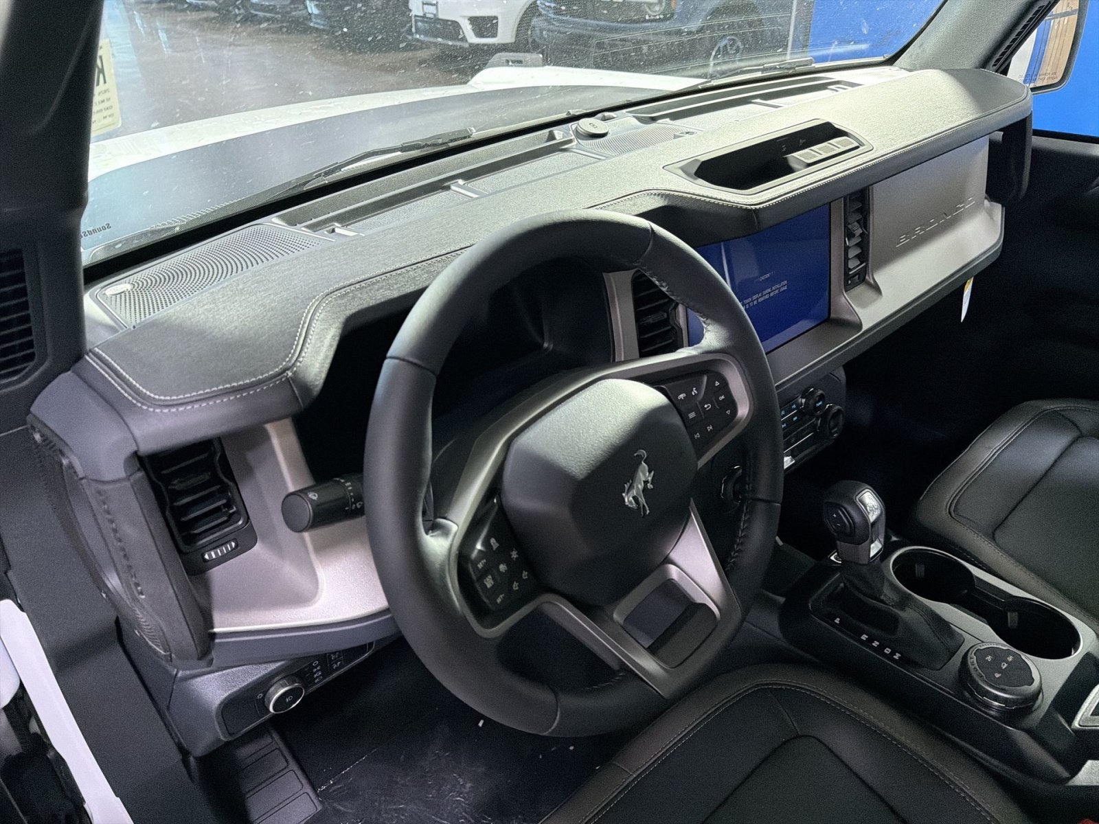 New 2026 Ford Bronco Outer Banks AWD/4WD image 18