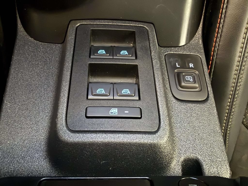 Used 2024 Ford Bronco Raptor w/ Interior Carbon Fiber Pack 6 AWD/4WD image 22