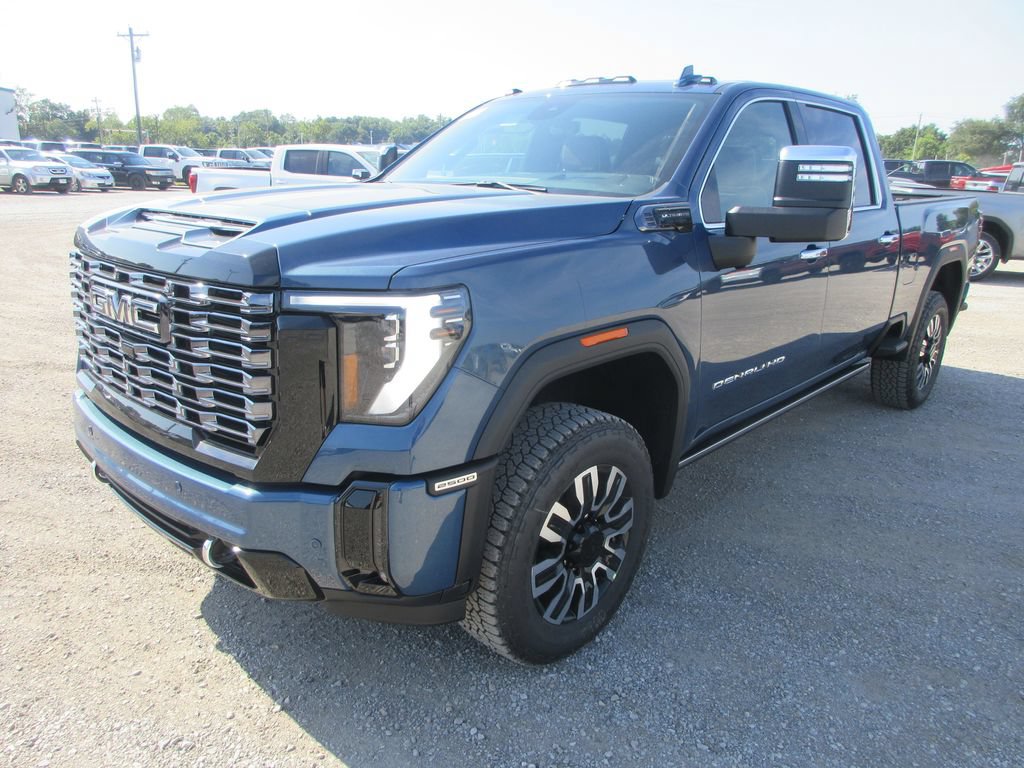 New 2026 GMC Sierra 2500 Denali Ultimate AWD/4WD image 11