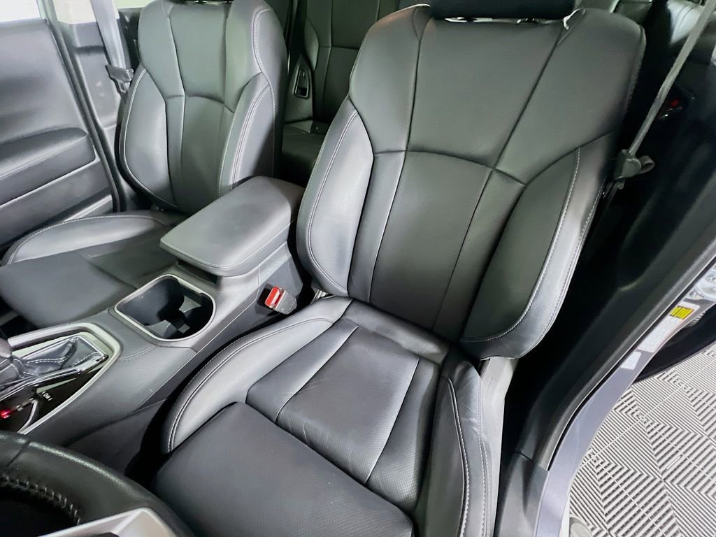 Used 2022 Subaru Outback Limited image 22