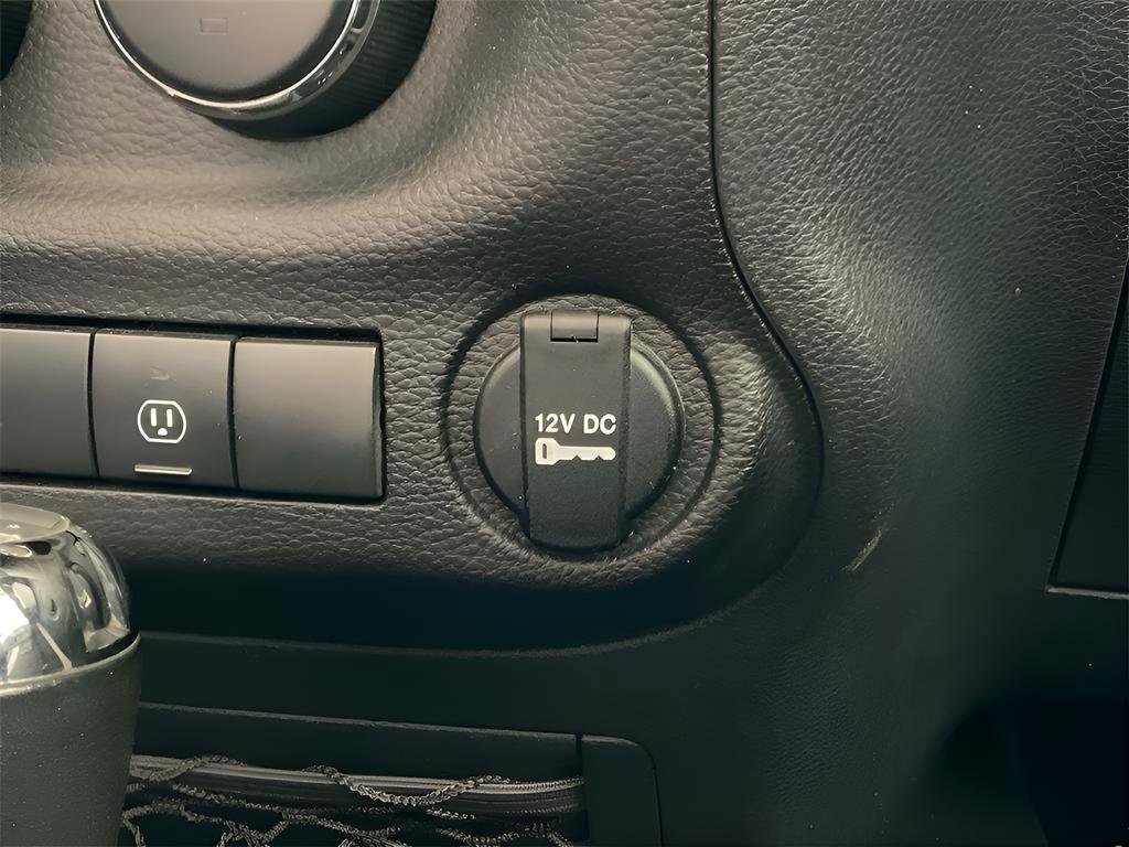 Used 2016 Jeep Wrangler Unlimited Sahara w/ Connectivity Group image 23