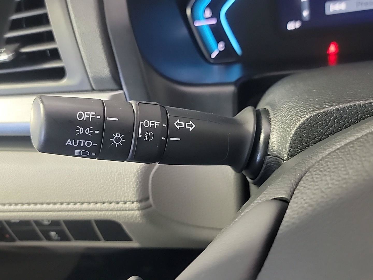 Certified 2023 Honda Odyssey EX-L image 32