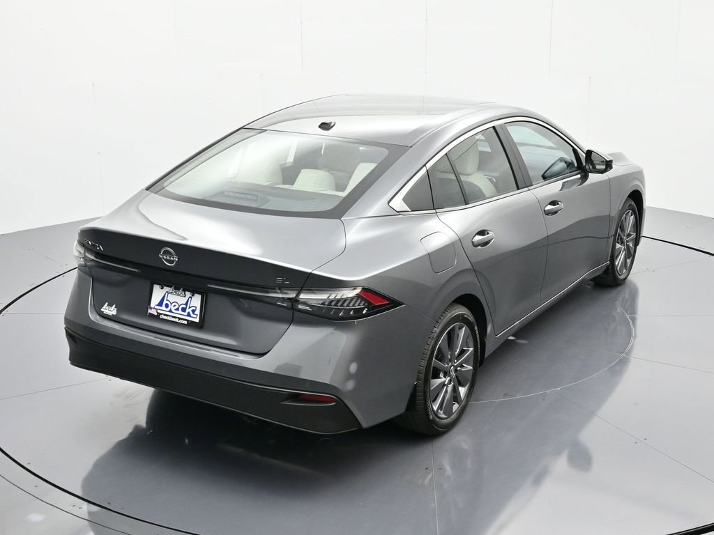 New 2026 Nissan Sentra SL w/ Floor Mat Package FWD image 33
