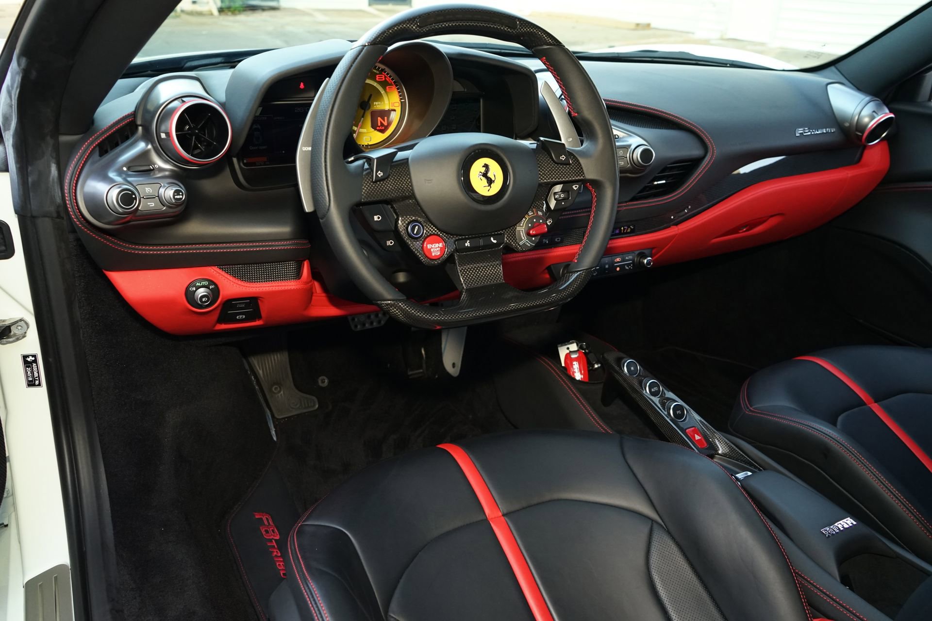Used 2022 Ferrari F8 Tributo image 10