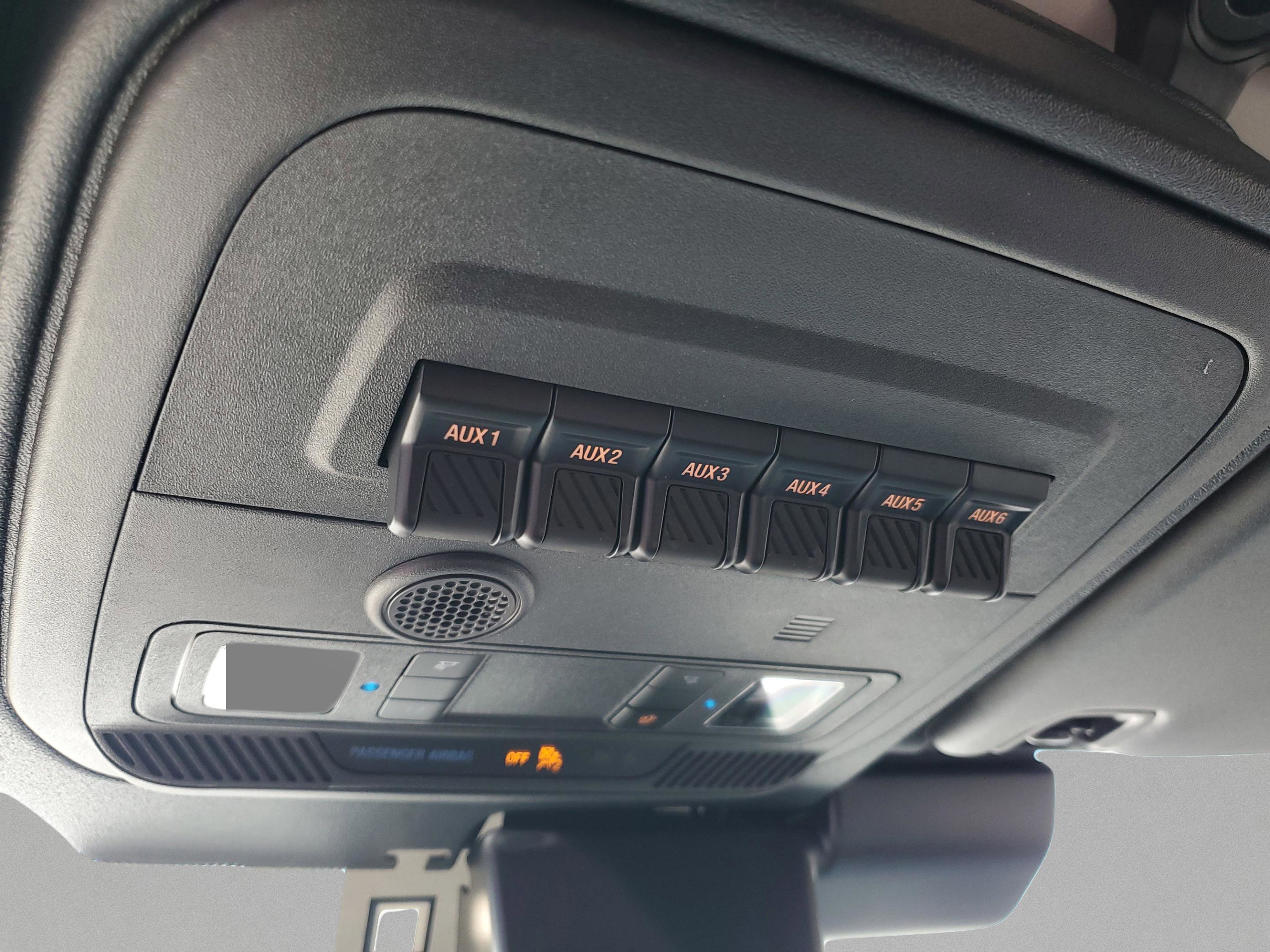 New 2026 Ford Bronco Heritage Edition image 13